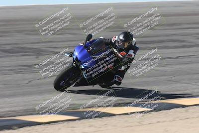 media/Oct-13-2025-Moto Forza (Mon) [[a66d839500]]/4-C Group/Session 2 (Bowl)/